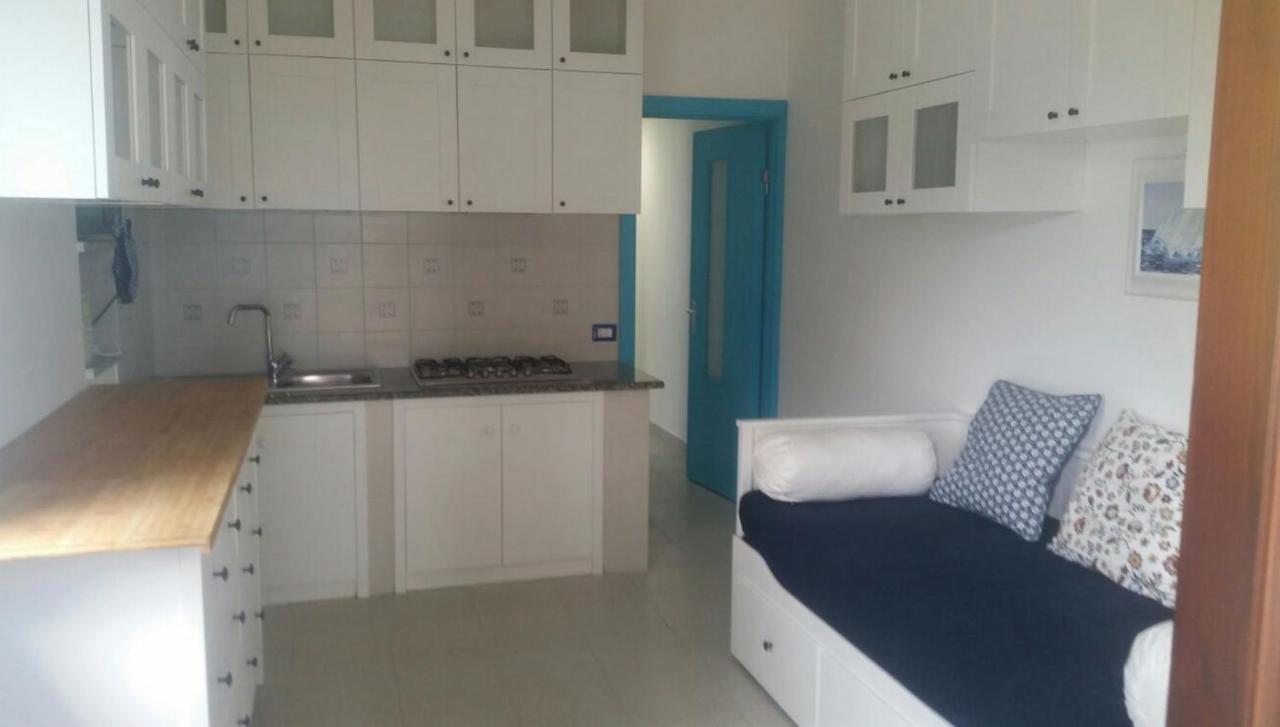 Villa Vera Trifamigliare Con Ingresso Diretto 20 Mt Al Mare Clima Wi-Fi Bbq Cala Liberotto Exterior photo